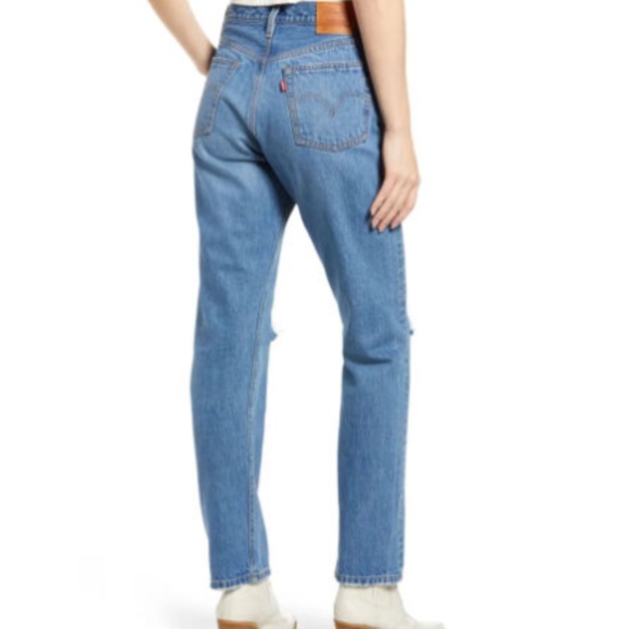 Levi's 501 Athens Crown With Destruction Ripped Straight Leg Jeans - Picture 6 of 10